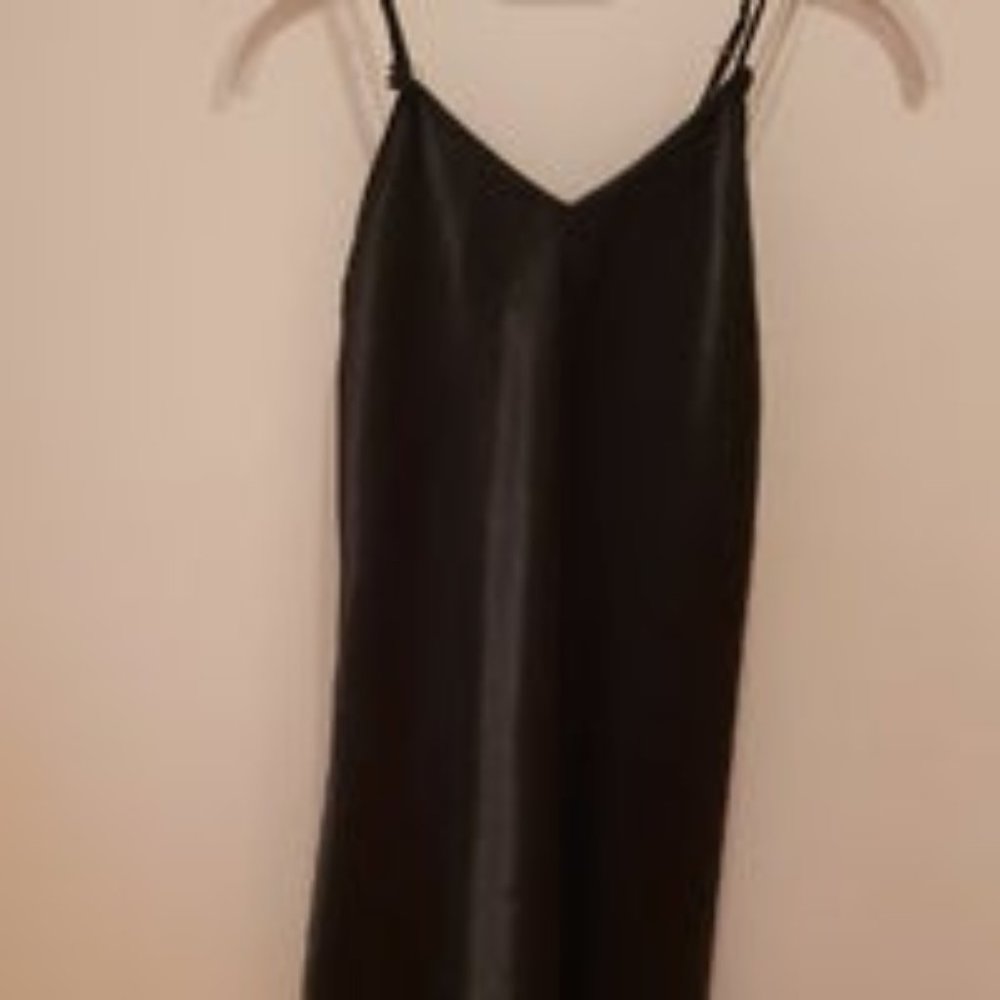 Two piece Black Robe & Negligee🌙❤ - Picture 3 of 9